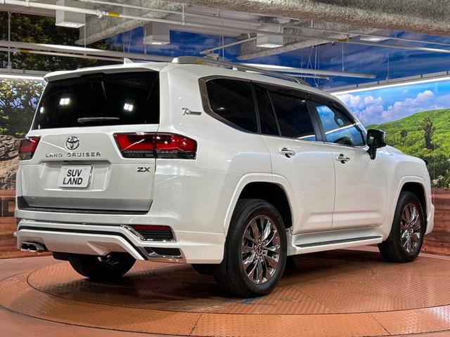 ランドクルーザー ＺＸ　モデリスタエアロ　サンルーフ　後席モニター　ＪＢＬサウンドシステム　１２．３インチナビ　ブラインドスポットモニター　全周囲カメラ　フルセグ　ＬＥＤヘッドライト　白革シート　純正２０インチアルミホイール（18枚目）