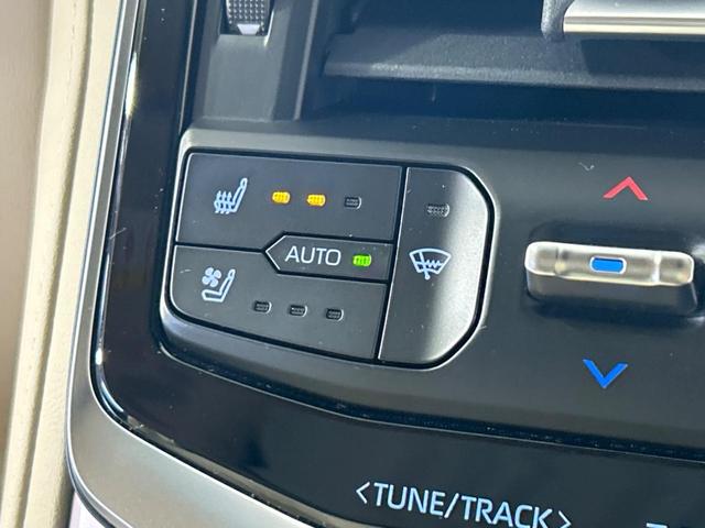 ランドクルーザー ＺＸ　モデリスタエアロ　サンルーフ　後席モニター　ＪＢＬサウンドシステム　１２．３インチナビ　ブラインドスポットモニター　全周囲カメラ　フルセグ　ＬＥＤヘッドライト　白革シート　純正２０インチアルミホイール（38枚目）