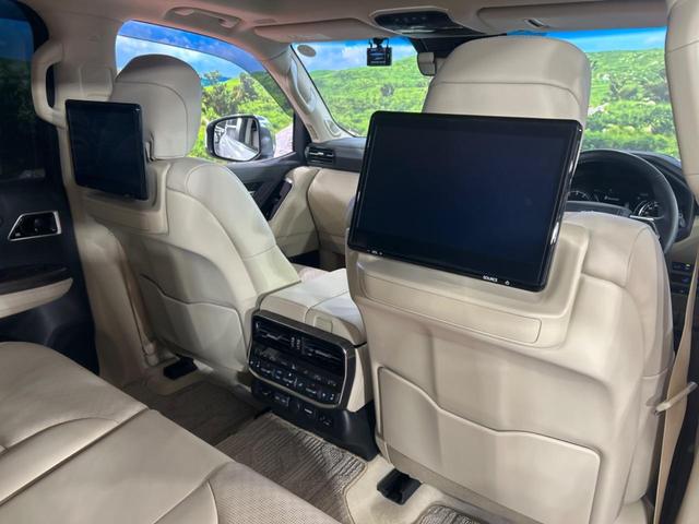 ランドクルーザー ＺＸ　モデリスタエアロ　サンルーフ　後席モニター　ＪＢＬサウンドシステム　１２．３インチナビ　ブラインドスポットモニター　全周囲カメラ　フルセグ　ＬＥＤヘッドライト　白革シート　純正２０インチアルミホイール（47枚目）