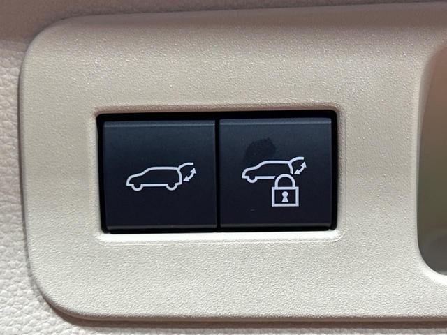 ランドクルーザー ＺＸ　モデリスタエアロ　サンルーフ　後席モニター　ＪＢＬサウンドシステム　１２．３インチナビ　ブラインドスポットモニター　全周囲カメラ　フルセグ　ＬＥＤヘッドライト　白革シート　純正２０インチアルミホイール（54枚目）