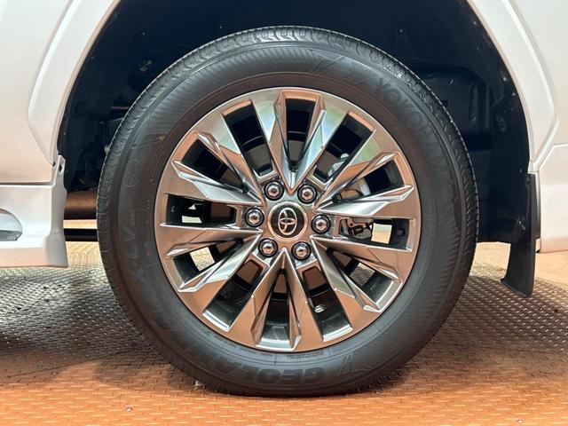 ランドクルーザー ＺＸ　モデリスタエアロ　サンルーフ　後席モニター　ＪＢＬサウンドシステム　１２．３インチナビ　ブラインドスポットモニター　全周囲カメラ　フルセグ　ＬＥＤヘッドライト　白革シート　純正２０インチアルミホイール（62枚目）