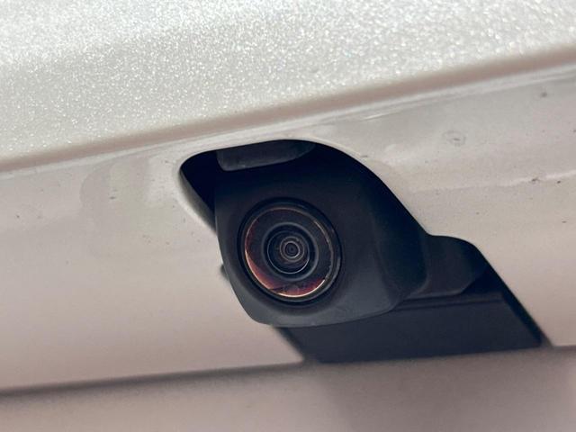 ランドクルーザー ＺＸ　モデリスタエアロ　サンルーフ　後席モニター　ＪＢＬサウンドシステム　１２．３インチナビ　ブラインドスポットモニター　全周囲カメラ　フルセグ　ＬＥＤヘッドライト　白革シート　純正２０インチアルミホイール（66枚目）