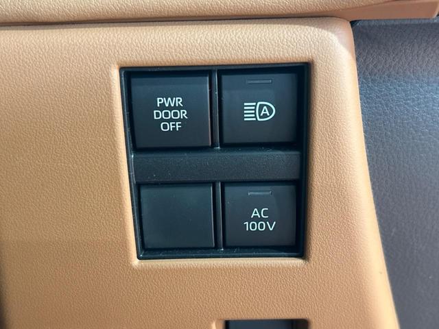 ヴェルファイアハイブリッド Ｚ　プレミア　ガラスルーフ　両側電動ドア　後席モニター　全周囲カメラ　１００Ｖ電源　衝突被害軽減システム　レーダークルーズ　禁煙車　電動リアゲート　レザーシート　前席シートエアコン　リアシートエアコン　ドラレコ（24枚目）