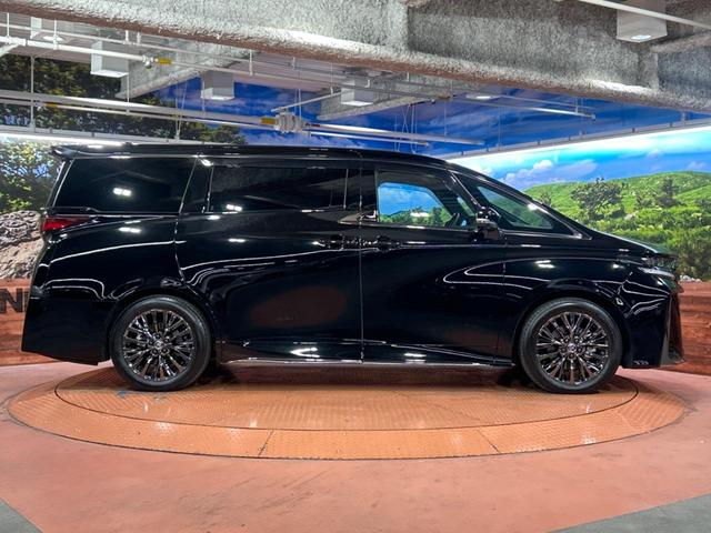 ヴェルファイアハイブリッド Ｚ　プレミア　ガラスルーフ　両側電動ドア　後席モニター　全周囲カメラ　１００Ｖ電源　衝突被害軽減システム　レーダークルーズ　禁煙車　電動リアゲート　レザーシート　前席シートエアコン　リアシートエアコン　ドラレコ（66枚目）