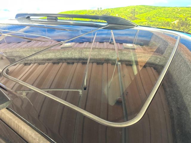 ランドクルーザープラド ＴＸ　Ｌパッケージ　マットブラックエディション　４ＷＤ　サンルーフ　全周囲カメラ　衝突被害軽減システム　レーダークルーズ　禁煙車　レザーシート　前席シートエアコン　ドラレコ　コーナーセンサー　スマートキー　ＬＥＤヘッド　ルーフレール　ＥＴＣ２．０（21枚目）