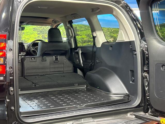 ランドクルーザープラド ＴＸ　Ｌパッケージ　マットブラックエディション　４ＷＤ　サンルーフ　全周囲カメラ　衝突被害軽減システム　レーダークルーズ　禁煙車　レザーシート　前席シートエアコン　ドラレコ　コーナーセンサー　スマートキー　ＬＥＤヘッド　ルーフレール　ＥＴＣ２．０（28枚目）
