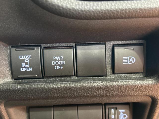 シエンタ Ｘ　電動スライドドア　バックカメラ　衝突被害軽減システム　レーダークルーズ　禁煙車　コーナーセンサー　スマートキー　ＬＥＤヘッド　ビルトインＥＴＣ　車線逸脱警報　オートライト　Ｂｌｕｅｔｏｏｔｈ（3枚目）