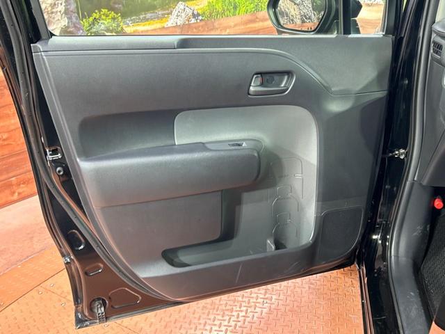 シエンタ Ｘ　電動スライドドア　バックカメラ　衝突被害軽減システム　レーダークルーズ　禁煙車　コーナーセンサー　スマートキー　ＬＥＤヘッド　ビルトインＥＴＣ　車線逸脱警報　オートライト　Ｂｌｕｅｔｏｏｔｈ（46枚目）