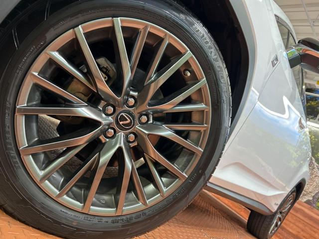 ＲＸ ＲＸ４５０ｈ　Ｆスポーツ　サンルーフ　純正１２．３インチナビ　全周囲カメラ　１００Ｖ電源　衝突被害軽減システム　レーダークルーズ　禁煙車　電動リアゲート　黒レザーシート　前席シートエアコン　ドラレコ　コーナーセンサー（13枚目）
