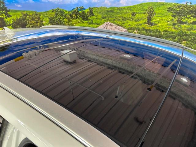 ＲＸ ＲＸ４５０ｈ　Ｆスポーツ　サンルーフ　純正１２．３インチナビ　全周囲カメラ　１００Ｖ電源　衝突被害軽減システム　レーダークルーズ　禁煙車　電動リアゲート　黒レザーシート　前席シートエアコン　ドラレコ　コーナーセンサー（21枚目）