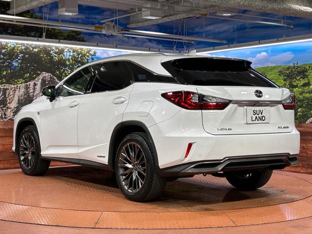 ＲＸ ＲＸ４５０ｈ　Ｆスポーツ　サンルーフ　純正１２．３インチナビ　全周囲カメラ　１００Ｖ電源　衝突被害軽減システム　レーダークルーズ　禁煙車　電動リアゲート　黒レザーシート　前席シートエアコン　ドラレコ　コーナーセンサー（24枚目）