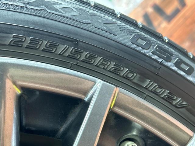 ＲＸ ＲＸ４５０ｈ　Ｆスポーツ　サンルーフ　純正１２．３インチナビ　全周囲カメラ　１００Ｖ電源　衝突被害軽減システム　レーダークルーズ　禁煙車　電動リアゲート　黒レザーシート　前席シートエアコン　ドラレコ　コーナーセンサー（58枚目）