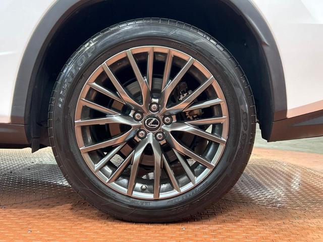 ＲＸ ＲＸ４５０ｈ　Ｆスポーツ　サンルーフ　純正１２．３インチナビ　全周囲カメラ　１００Ｖ電源　衝突被害軽減システム　レーダークルーズ　禁煙車　電動リアゲート　黒レザーシート　前席シートエアコン　ドラレコ　コーナーセンサー（59枚目）