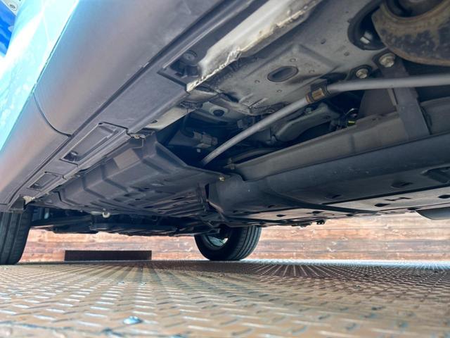 ＲＸ ＲＸ４５０ｈ　バージョンＬ　サンルーフ　純正ＳＤナビ　バックカメラ　１００Ｖ電源　禁煙車　電動リアゲート　レザーシート　前席シートエアコン　コーナーセンサー　スマートキー　ＬＥＤヘッド　ビルトインＥＴＣ　クルコン（22枚目）