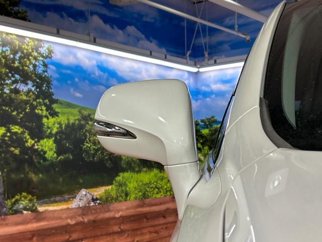 ＲＸ ＲＸ４５０ｈ　バージョンＬ　サンルーフ　純正ＳＤナビ　バックカメラ　１００Ｖ電源　禁煙車　電動リアゲート　レザーシート　前席シートエアコン　コーナーセンサー　スマートキー　ＬＥＤヘッド　ビルトインＥＴＣ　クルコン（41枚目）