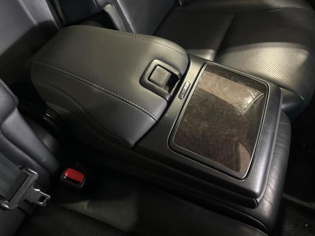 ＲＸ ＲＸ４５０ｈ　バージョンＬ　サンルーフ　純正ＳＤナビ　バックカメラ　１００Ｖ電源　禁煙車　電動リアゲート　レザーシート　前席シートエアコン　コーナーセンサー　スマートキー　ＬＥＤヘッド　ビルトインＥＴＣ　クルコン（46枚目）