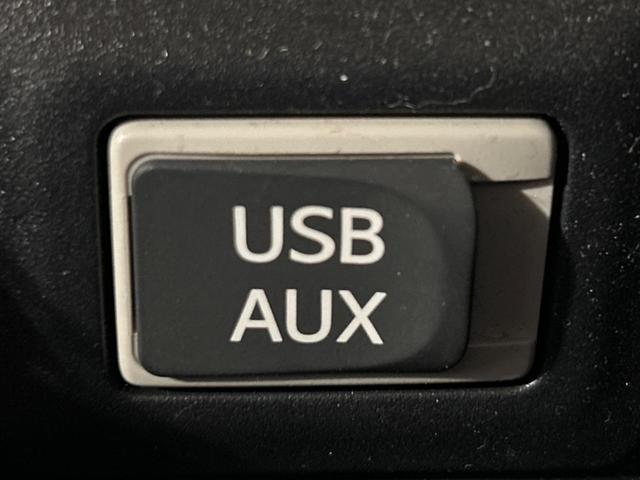 ＲＸ ＲＸ４５０ｈ　バージョンＬ　サンルーフ　純正ＳＤナビ　バックカメラ　１００Ｖ電源　禁煙車　電動リアゲート　レザーシート　前席シートエアコン　コーナーセンサー　スマートキー　ＬＥＤヘッド　ビルトインＥＴＣ　クルコン（63枚目）