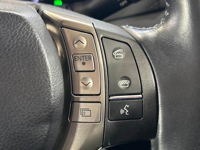 ＲＸ ＲＸ４５０ｈ　バージョンＬ　サンルーフ　純正ＳＤナビ　バックカメラ　１００Ｖ電源　禁煙車　電動リアゲート　レザーシート　前席シートエアコン　コーナーセンサー　スマートキー　ＬＥＤヘッド　ビルトインＥＴＣ　クルコン（65枚目）