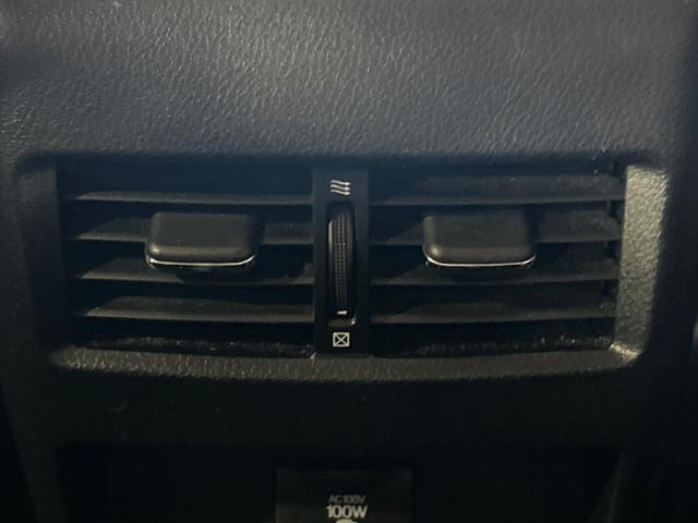 ＲＸ ＲＸ４５０ｈ　バージョンＬ　サンルーフ　純正ＳＤナビ　バックカメラ　１００Ｖ電源　禁煙車　電動リアゲート　レザーシート　前席シートエアコン　コーナーセンサー　スマートキー　ＬＥＤヘッド　ビルトインＥＴＣ　クルコン（71枚目）