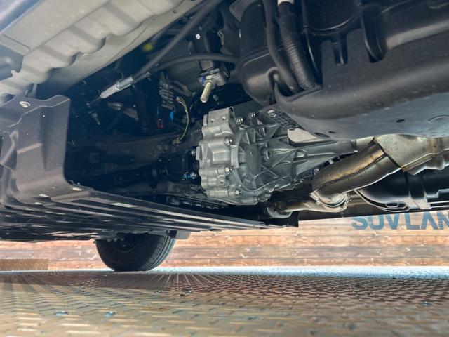 キャラバン ロンググランドプレミアムＧＸ　４ＷＤ　ディーゼル仕様　純正ナビ　全周囲カメラ　デジタルインナーミラー　ドラレコ　ｂｌｕｅｔｏｏｔｈ接続　ＬＥＤヘッド　スマートキー　ＥＴＣ　ハーフレザーシート　フルセグＴＶ　オートエアコン（23枚目）