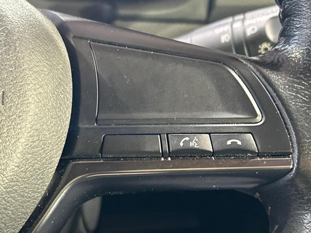 キャラバン ロンググランドプレミアムＧＸ　４ＷＤ　ディーゼル仕様　純正ナビ　全周囲カメラ　デジタルインナーミラー　ドラレコ　ｂｌｕｅｔｏｏｔｈ接続　ＬＥＤヘッド　スマートキー　ＥＴＣ　ハーフレザーシート　フルセグＴＶ　オートエアコン（28枚目）