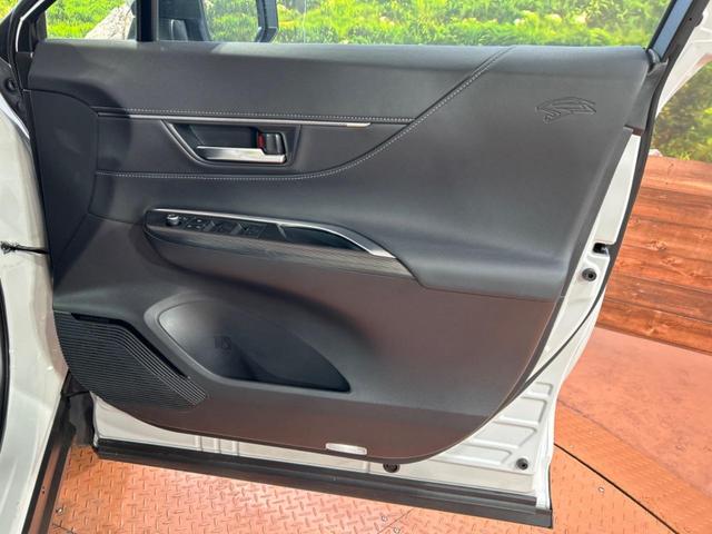 ハリアー Ｚ　禁煙車　純正１２型ナビ　全周囲カメラ　ＪＢＬサウンド　衝突被害軽減システム　レーダークルーズ　電動リアゲート　ハーフレザーシート　パワーシート　ドラレコ　コーナーセンサー　スマートキー　ＬＥＤヘッド（53枚目）