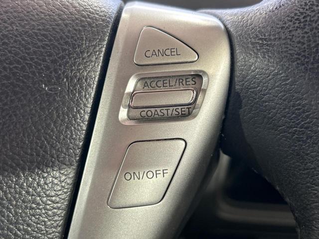 セレナ ハイウェイスター Vセレクション 禁煙車 両側電動スライドドア SDナビ 後席モニター バックカメラ スマートキー HIDヘッド ETC クルコン 純正16インチアルミ オートライト オートエアコン CD DVD再生 フルセグ(7枚目)