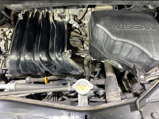 セレナ ハイウェイスター Vセレクション 禁煙車 両側電動スライドドア SDナビ 後席モニター バックカメラ スマートキー HIDヘッド ETC クルコン 純正16インチアルミ オートライト オートエアコン CD DVD再生 フルセグ(19枚目)