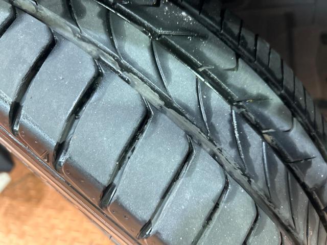 セレナ ハイウェイスター Vセレクション 禁煙車 両側電動スライドドア SDナビ 後席モニター バックカメラ スマートキー HIDヘッド ETC クルコン 純正16インチアルミ オートライト オートエアコン CD DVD再生 フルセグ(22枚目)