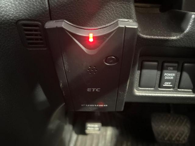 セレナ ハイウェイスター Vセレクション 禁煙車 両側電動スライドドア SDナビ 後席モニター バックカメラ スマートキー HIDヘッド ETC クルコン 純正16インチアルミ オートライト オートエアコン CD DVD再生 フルセグ(40枚目)