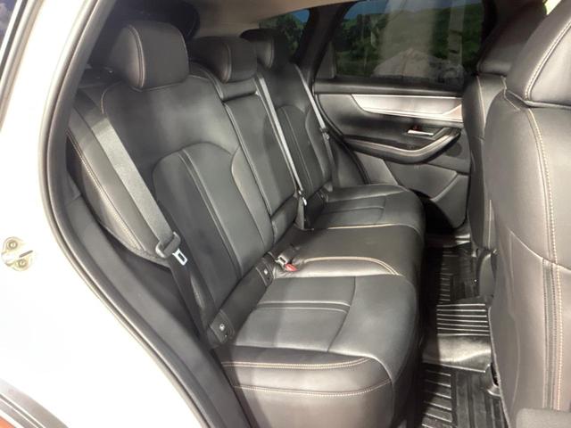 ＣＸ－６０ ＸＤ　Ｌパッケージ　禁煙車　４ＷＤ　ディーゼル（軽油）　純正１２型ナビ　全周囲カメラ　衝突被害軽減システム　レーダークルーズ　電動リアゲート　レザーシート　全席シートヒーター　ドラレコ　コーナーセンサー　スマートキー（9枚目）