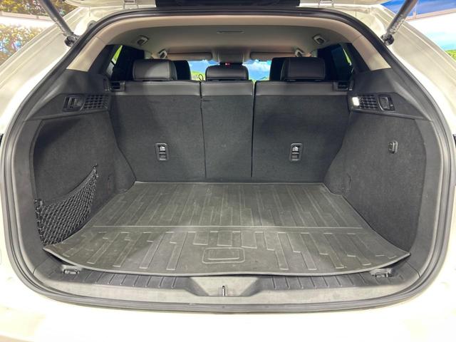 ＣＸ－６０ ＸＤ　Ｌパッケージ　禁煙車　４ＷＤ　ディーゼル（軽油）　純正１２型ナビ　全周囲カメラ　衝突被害軽減システム　レーダークルーズ　電動リアゲート　レザーシート　全席シートヒーター　ドラレコ　コーナーセンサー　スマートキー（10枚目）