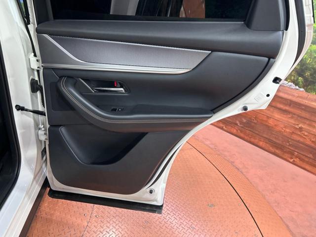 ＣＸ－６０ ＸＤ　Ｌパッケージ　禁煙車　４ＷＤ　ディーゼル（軽油）　純正１２型ナビ　全周囲カメラ　衝突被害軽減システム　レーダークルーズ　電動リアゲート　レザーシート　全席シートヒーター　ドラレコ　コーナーセンサー　スマートキー（57枚目）