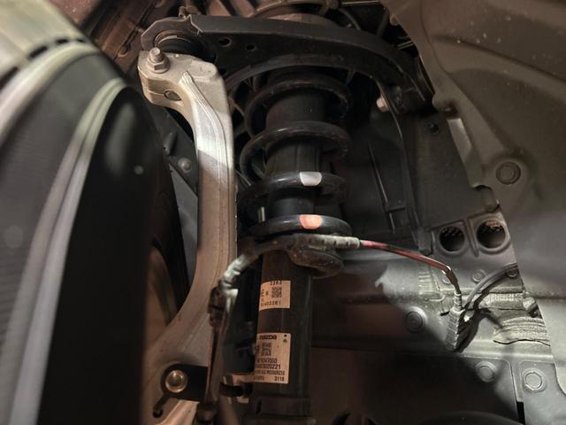 ＣＸ－６０ ２５Ｓ　Ｓパッケージ　１０．２５インチマツダコネクトナビ　全周囲カメラ　レーダークルーズ　ブラインドスポットモニター　ＬＥＤヘッドライト　純正１８インチアルミホイール　ドライブレコーダー　フルセグ　Ｂｌｕｅｔｏｏｔｈ再生（27枚目）