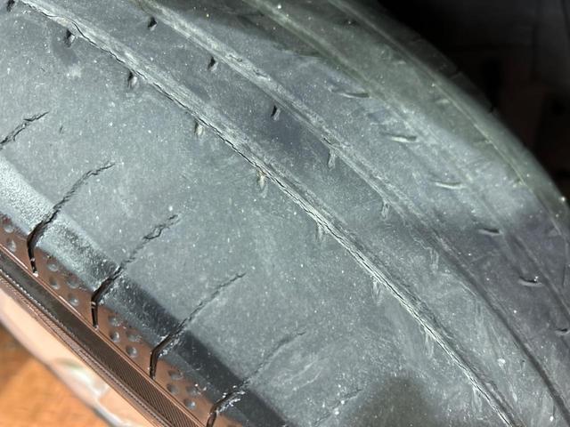 セレナ ハイウェイスター　純正ナビ　バックカメラ　両側電動スライドドア　クルーズコントロール　ＨＩＤヘッドライト　アイドリングストップ　横滑り防止装置　純正１６インチアルミホイール　ＥＴＣ　Ｂｌｕｅｔｏｏｔｈ再生（23枚目）