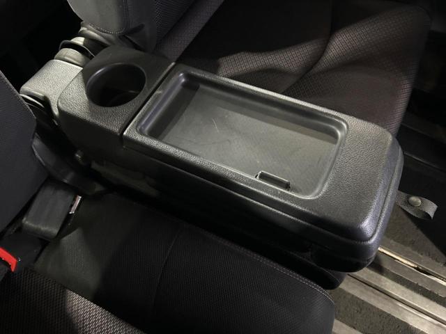 セレナ ハイウェイスター　純正ナビ　バックカメラ　両側電動スライドドア　クルーズコントロール　ＨＩＤヘッドライト　アイドリングストップ　横滑り防止装置　純正１６インチアルミホイール　ＥＴＣ　Ｂｌｕｅｔｏｏｔｈ再生（41枚目）