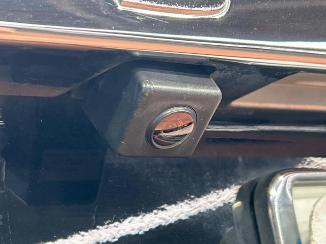 セレナ ハイウェイスター　純正ナビ　バックカメラ　両側電動スライドドア　クルーズコントロール　ＨＩＤヘッドライト　アイドリングストップ　横滑り防止装置　純正１６インチアルミホイール　ＥＴＣ　Ｂｌｕｅｔｏｏｔｈ再生（46枚目）