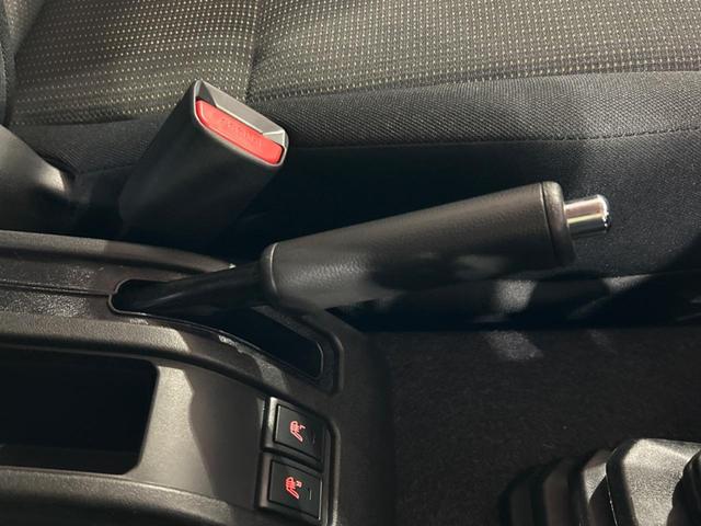 ジムニー XC 届出済み未使用車 4WD セーフティサポート クルーズコントロール 前席シートヒーター コーナーセンサー LEDヘッド スマートキー ヒルディセントコントロール 横滑り防止装置 電動格納ミラー(39枚目)