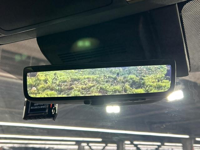 ヴェルファイアハイブリッド Z プレミア 左右独立ムーンルーフ モデリスタエアロ 14型ディスプレイオーディオ デジタルインナーミラー 両側電動スライドドア 全周囲カメラ 禁煙車 100V電源 トヨタセーフティセンス レーダークルーズ(7枚目)