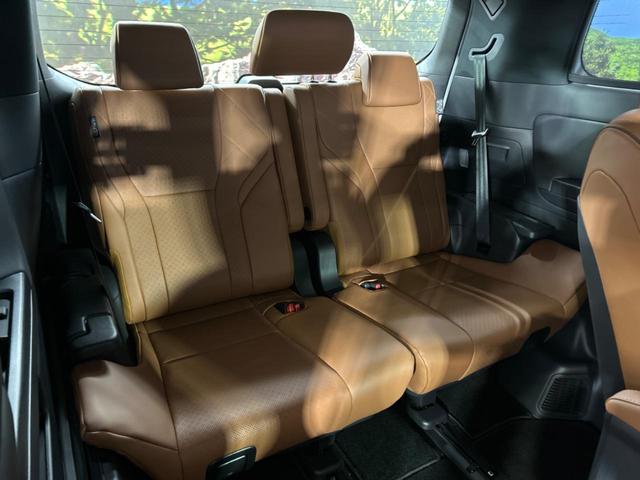 ヴェルファイアハイブリッド Z プレミア 左右独立ムーンルーフ モデリスタエアロ 14型ディスプレイオーディオ デジタルインナーミラー 両側電動スライドドア 全周囲カメラ 禁煙車 100V電源 トヨタセーフティセンス レーダークルーズ(10枚目)