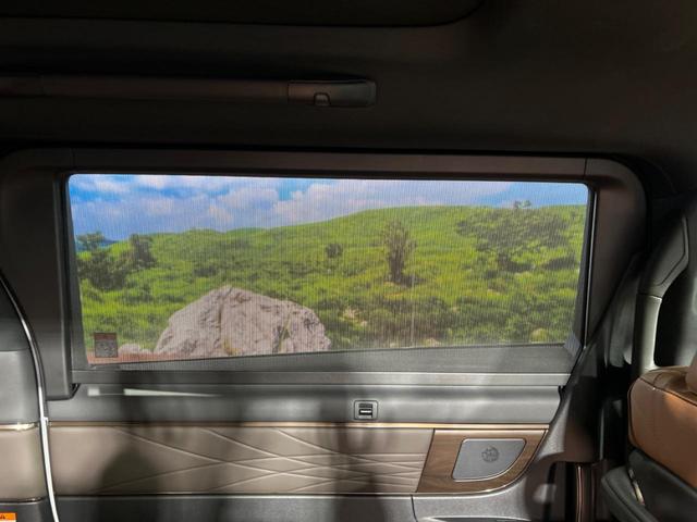 ヴェルファイアハイブリッド Z プレミア 左右独立ムーンルーフ モデリスタエアロ 14型ディスプレイオーディオ デジタルインナーミラー 両側電動スライドドア 全周囲カメラ 禁煙車 100V電源 トヨタセーフティセンス レーダークルーズ(60枚目)