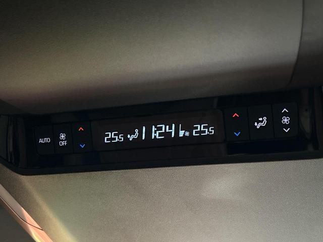 ヴェルファイアハイブリッド Z プレミア 左右独立ムーンルーフ モデリスタエアロ 14型ディスプレイオーディオ デジタルインナーミラー 両側電動スライドドア 全周囲カメラ 禁煙車 100V電源 トヨタセーフティセンス レーダークルーズ(62枚目)