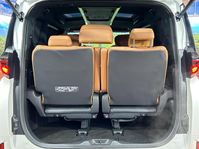 ヴェルファイアハイブリッド Z プレミア 左右独立ムーンルーフ モデリスタエアロ 14型ディスプレイオーディオ デジタルインナーミラー 両側電動スライドドア 全周囲カメラ 禁煙車 100V電源 トヨタセーフティセンス レーダークルーズ(63枚目)