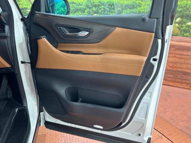 ヴェルファイアハイブリッド Z プレミア 左右独立ムーンルーフ モデリスタエアロ 14型ディスプレイオーディオ デジタルインナーミラー 両側電動スライドドア 全周囲カメラ 禁煙車 100V電源 トヨタセーフティセンス レーダークルーズ(69枚目)