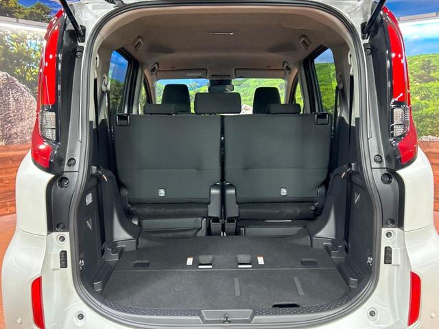 シエンタ ハイブリッドX 登録済未使用車 電動スライドドア トヨタセーフティセンス レーダークルーズ コーナーセンサー スマートキー LEDヘッド オートハイビーム 車線逸脱警報 オートライト オートエアコン(11枚目)