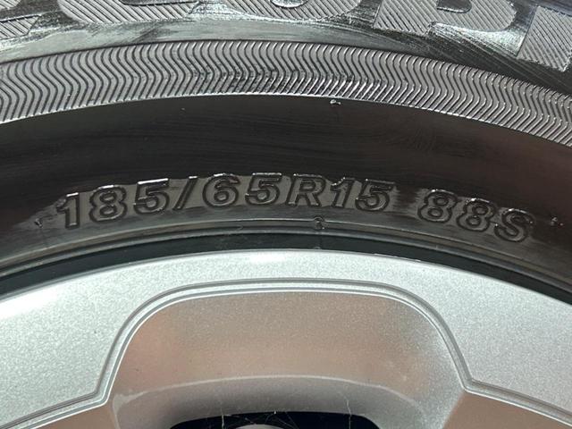 シエンタ ハイブリッドX 登録済未使用車 電動スライドドア トヨタセーフティセンス レーダークルーズ コーナーセンサー スマートキー LEDヘッド オートハイビーム 車線逸脱警報 オートライト オートエアコン(26枚目)