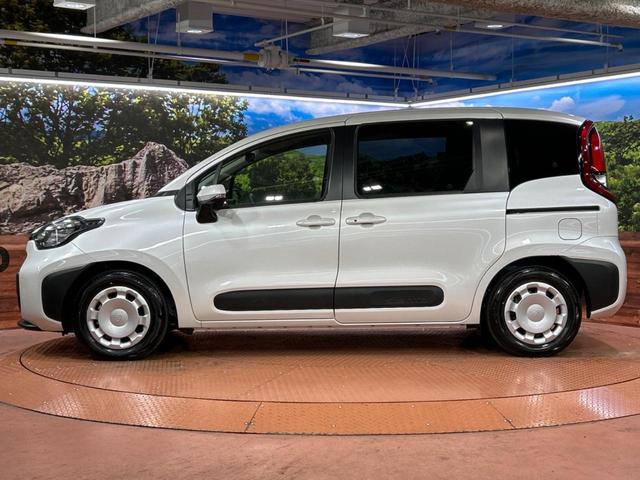 シエンタ ハイブリッドX 登録済未使用車 電動スライドドア トヨタセーフティセンス レーダークルーズ コーナーセンサー スマートキー LEDヘッド オートハイビーム 車線逸脱警報 オートライト オートエアコン(29枚目)