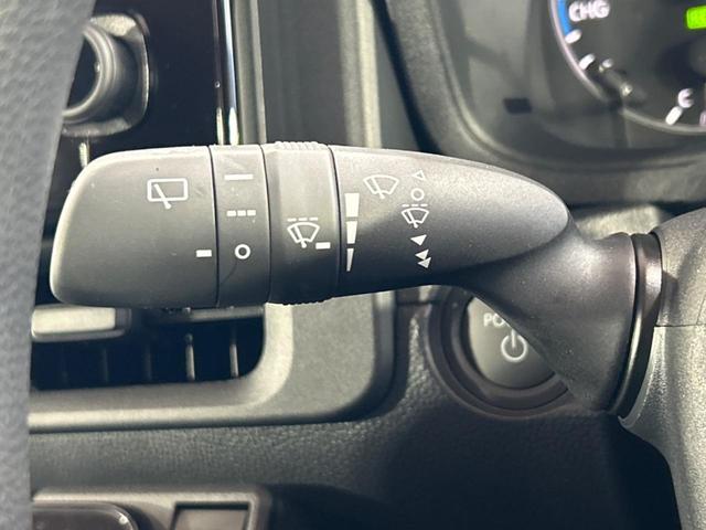 シエンタ ハイブリッドX 登録済未使用車 電動スライドドア トヨタセーフティセンス レーダークルーズ コーナーセンサー スマートキー LEDヘッド オートハイビーム 車線逸脱警報 オートライト オートエアコン(34枚目)