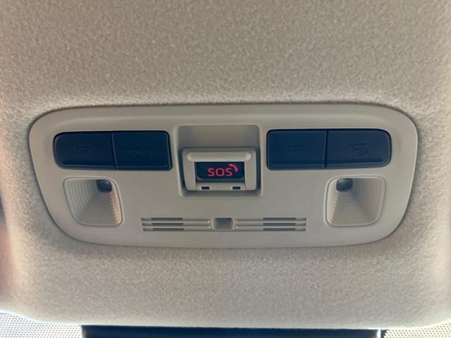 シエンタ ハイブリッドX 登録済未使用車 電動スライドドア トヨタセーフティセンス レーダークルーズ コーナーセンサー スマートキー LEDヘッド オートハイビーム 車線逸脱警報 オートライト オートエアコン(39枚目)