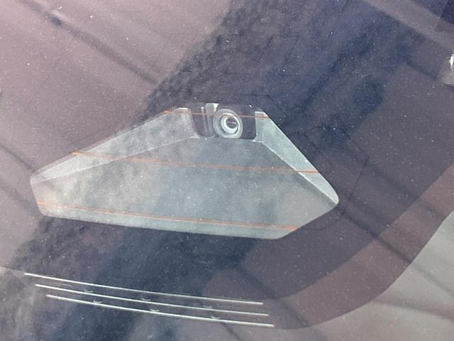 カローラクロス ハイブリッド Z ガラスルーフ モデリスタエアロ 純正10.5インチディスプレイオーディオ バックカメラ トヨタセーフティセンス 禁煙車 レーダークルーズ ブラインドスポットモニター ETC フルセグ(5枚目)